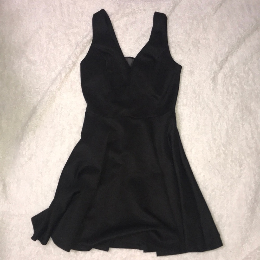 Black dress size 5